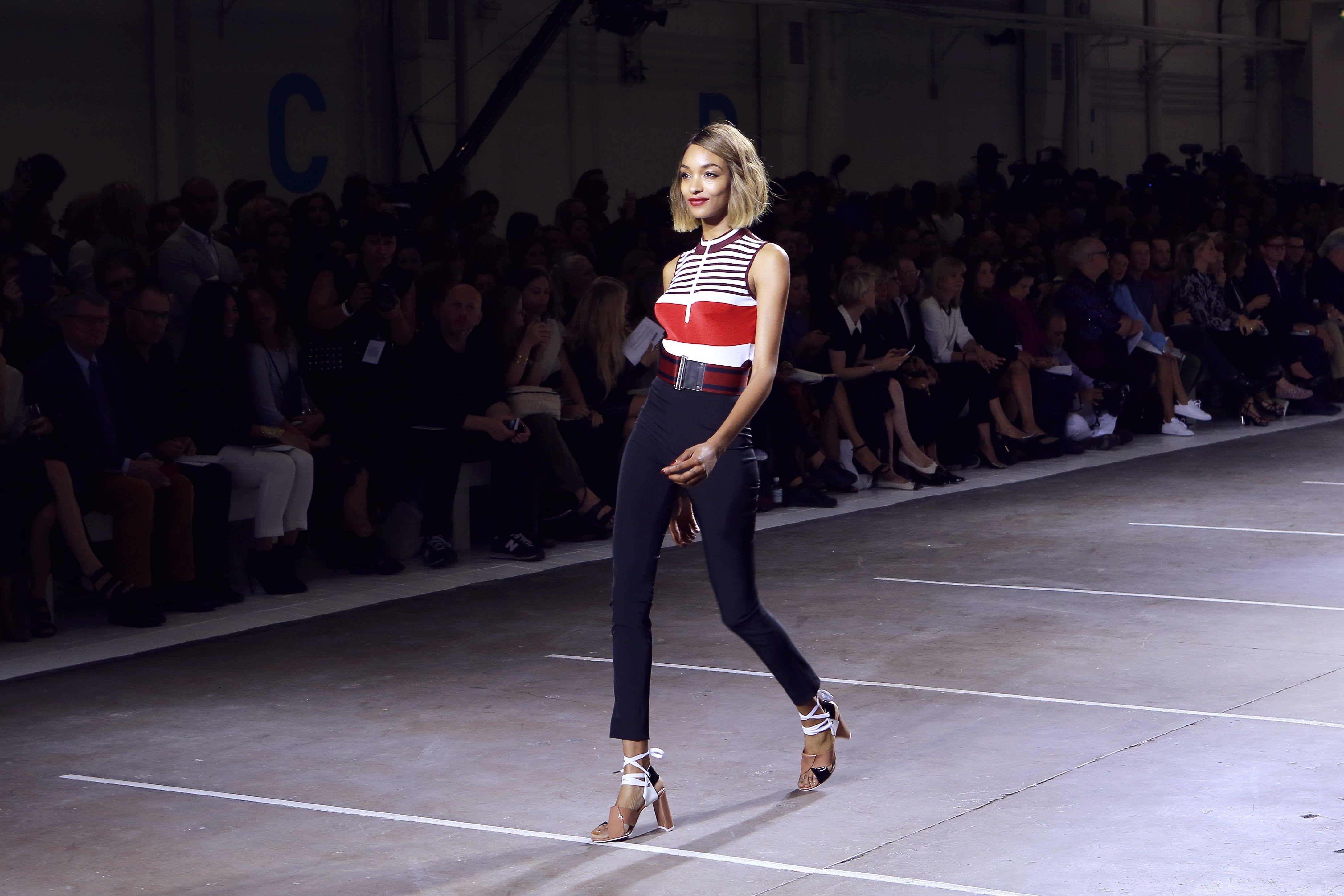 Year 27 - Female Supermodels Doing It Right The First Time